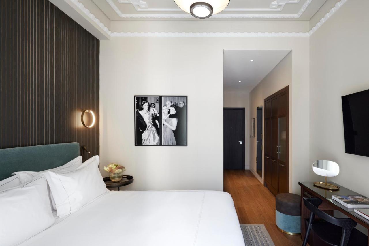 On Hotel Tesalónica
